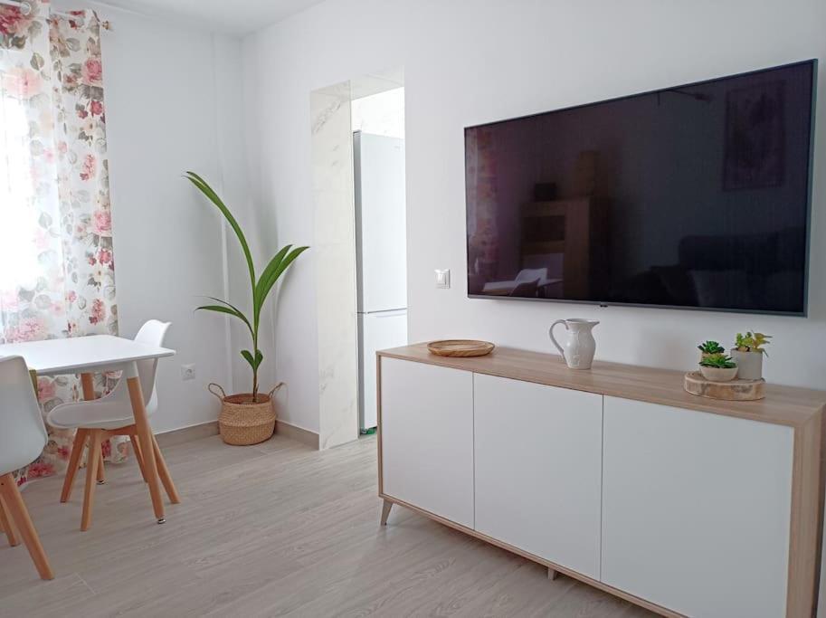 Apartamento Entero Con Solarium En Sabinillas, Con Piscina Y Al Lado Del Puerto De La Duquesa Manilva Esterno foto