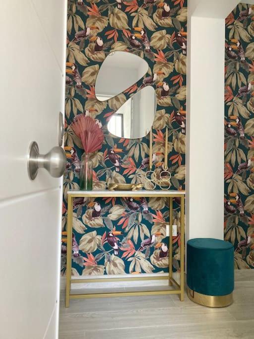 Apartamento Entero Con Solarium En Sabinillas, Con Piscina Y Al Lado Del Puerto De La Duquesa Manilva Esterno foto