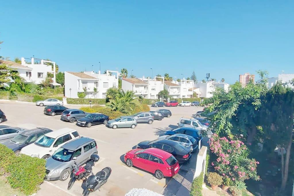 Apartamento Entero Con Solarium En Sabinillas, Con Piscina Y Al Lado Del Puerto De La Duquesa Manilva Esterno foto